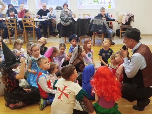 Dětský karneval 16.2.2025